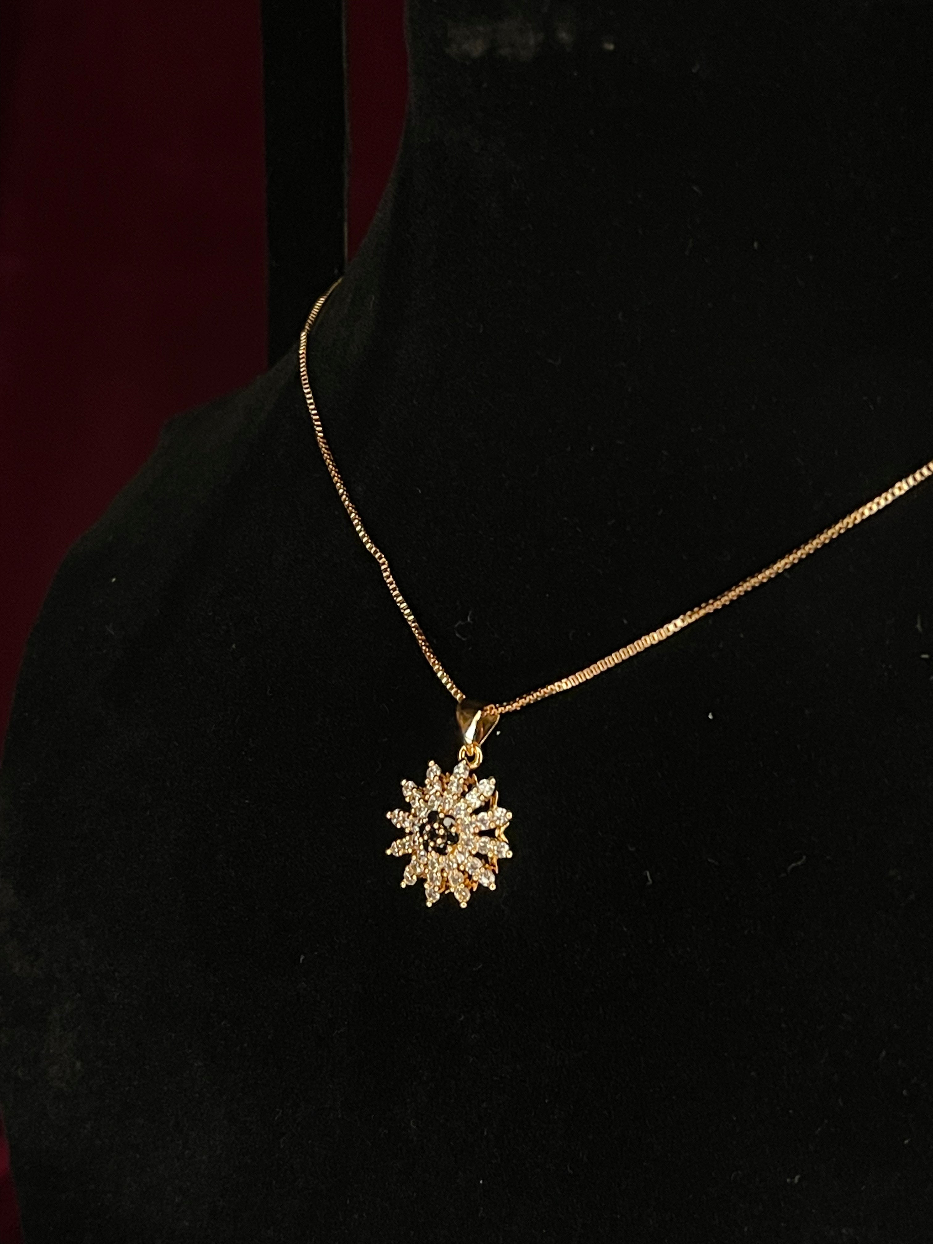 Radiant Bloom Necklace & Earrings Set