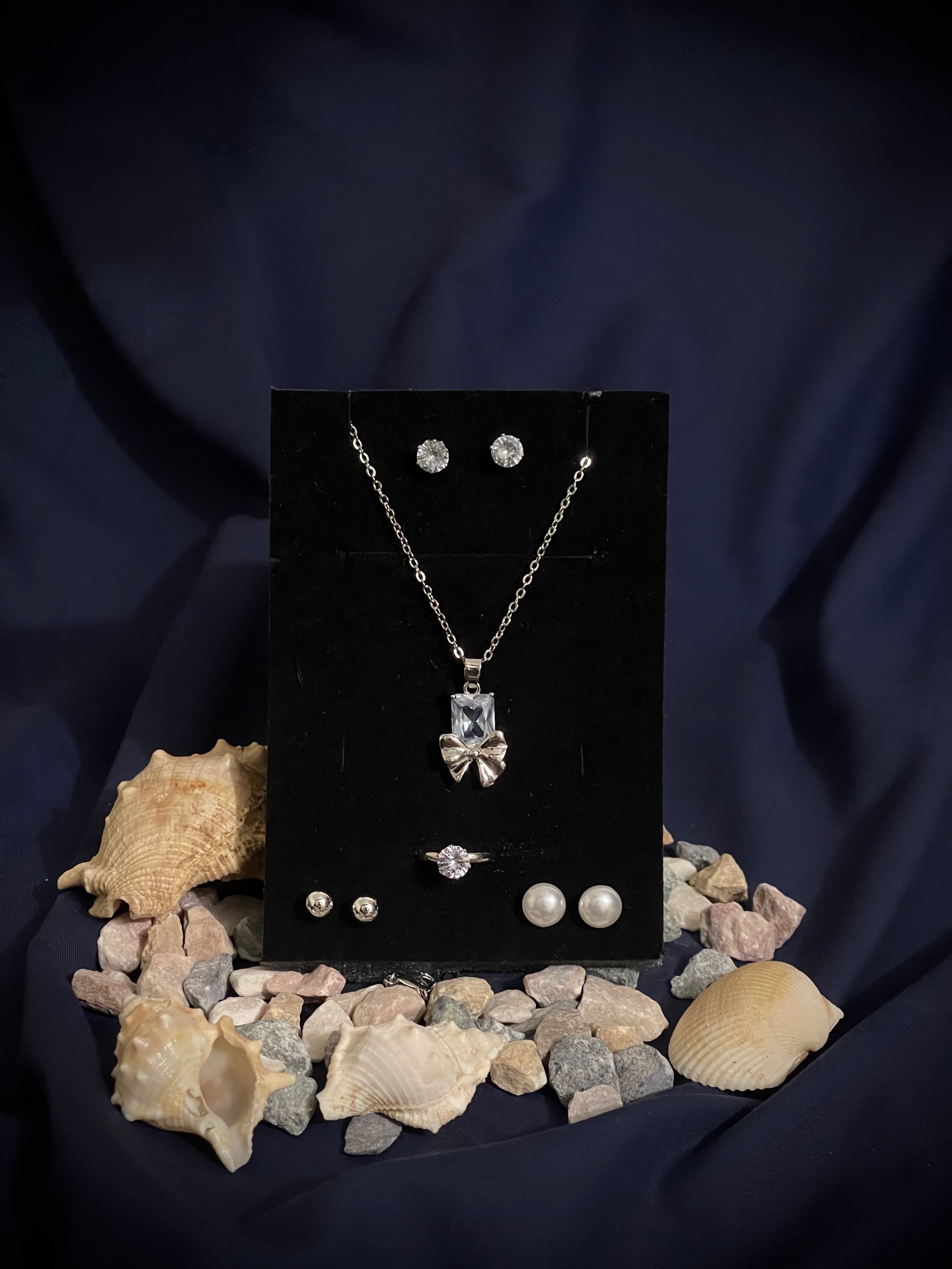 Crystal Bow Silver Jewellery Set