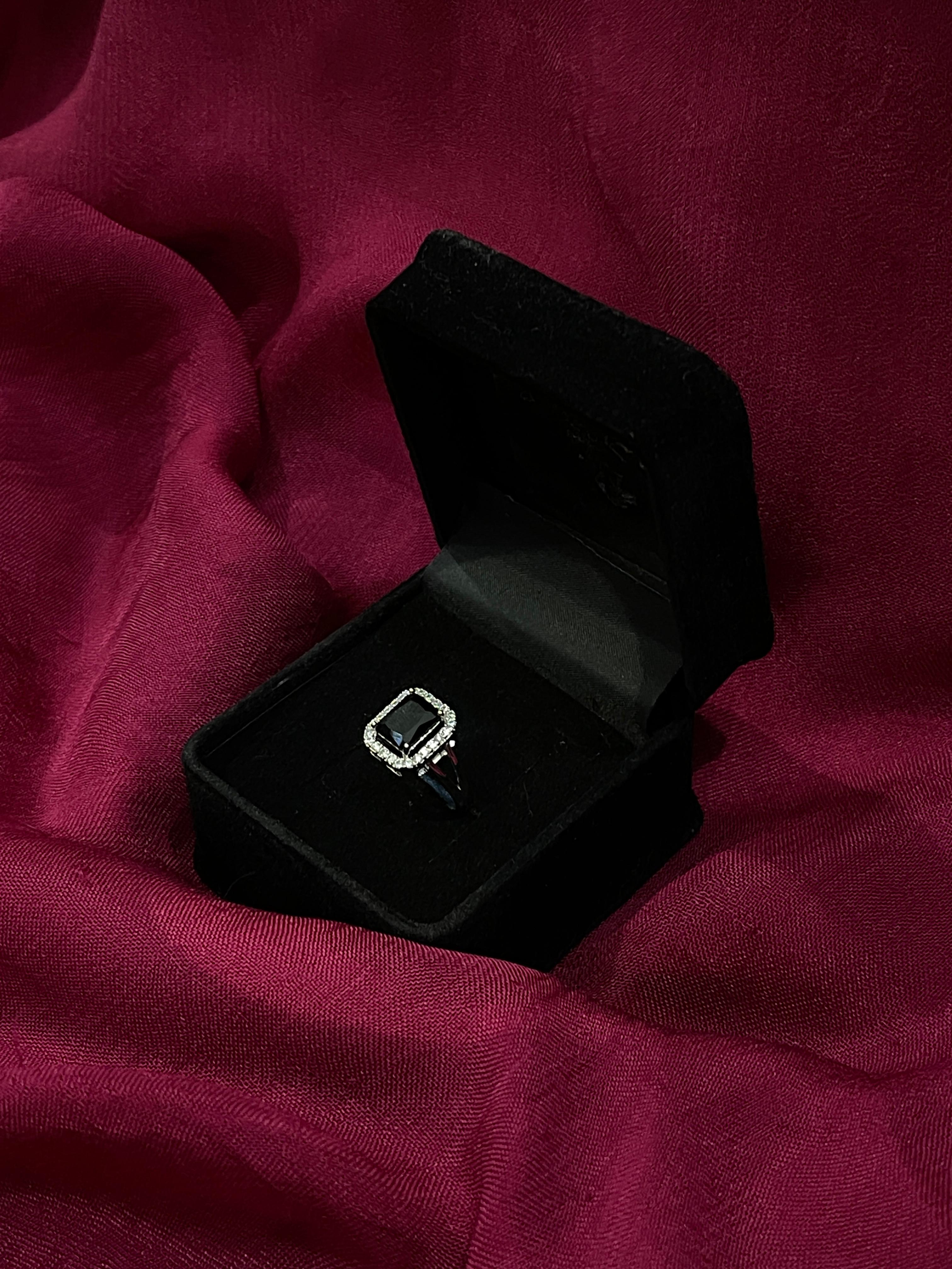 Eternal Halo Elegance Ring